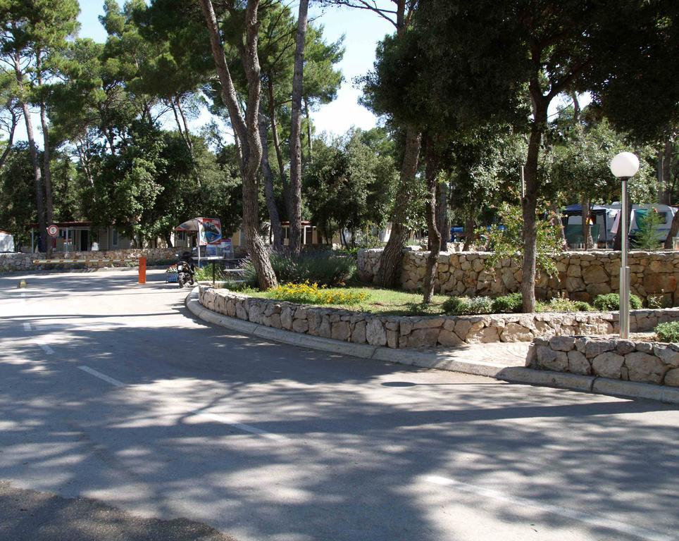 بيوغْغاد نا موغو Pine And Lavander Home الغرفة الصورة