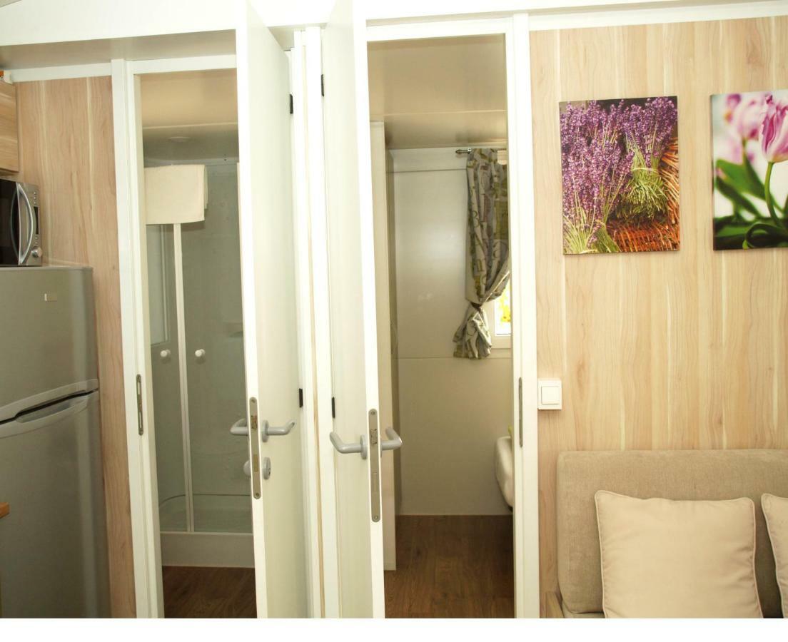 بيوغْغاد نا موغو Pine And Lavander Home المظهر الخارجي الصورة
